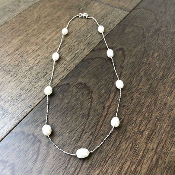 💝2/$15 free shipping elegant faux pearl necklace - Picture 2 of 4